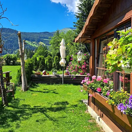 - Kaiserburg Apartament